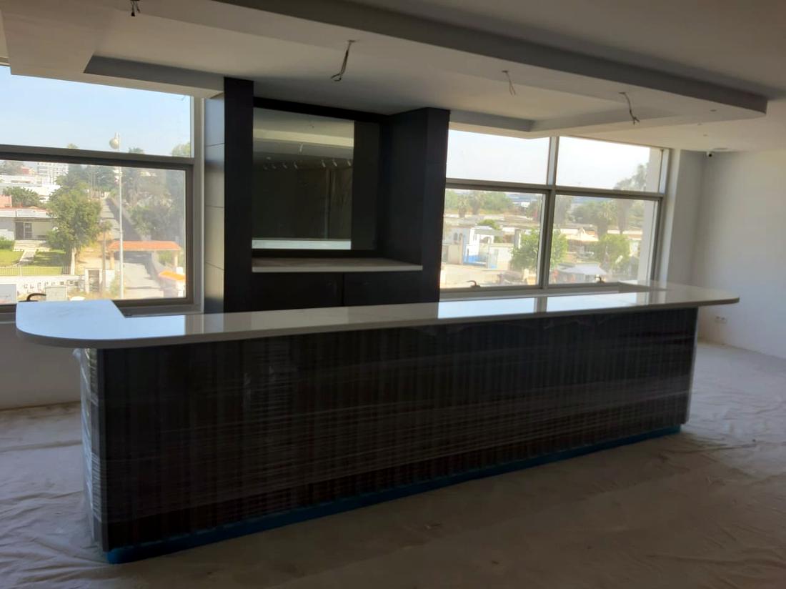 Comptoir d’accueil sur mesure